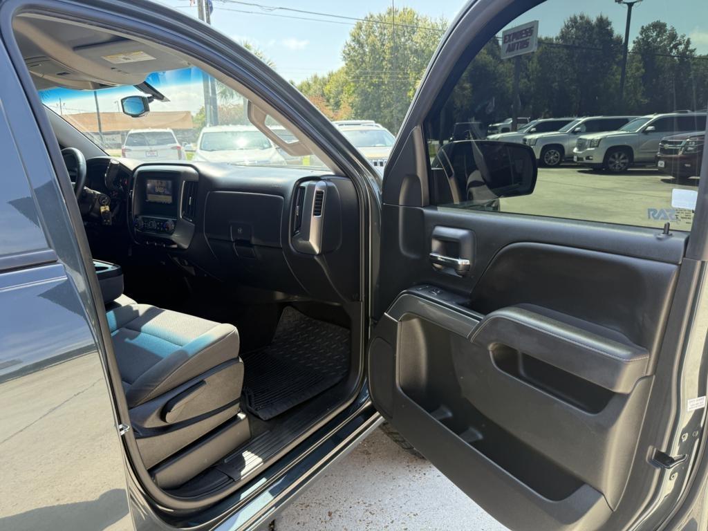 Chevrolet Silverado 1500 2WD Crew Cab 143.5" LT w/1LT 2017