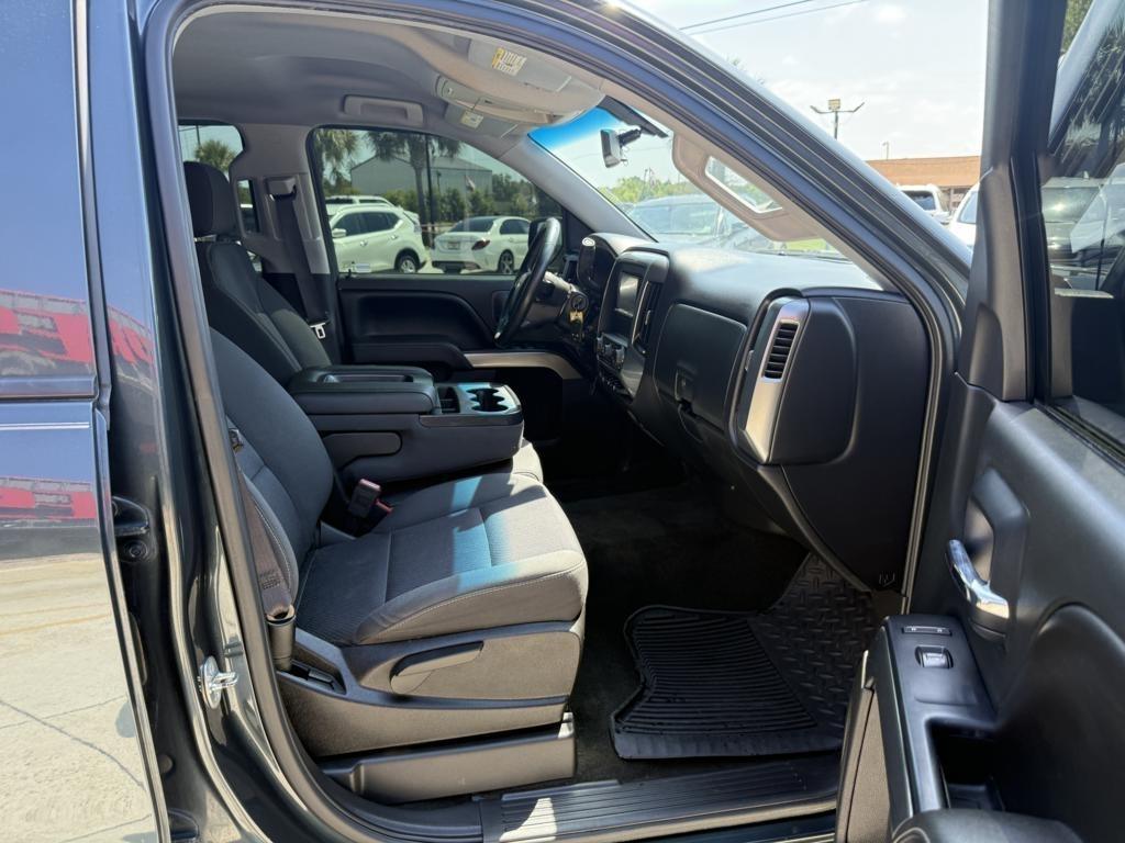 Chevrolet Silverado 1500 2WD Crew Cab 143.5" LT w/1LT 2017