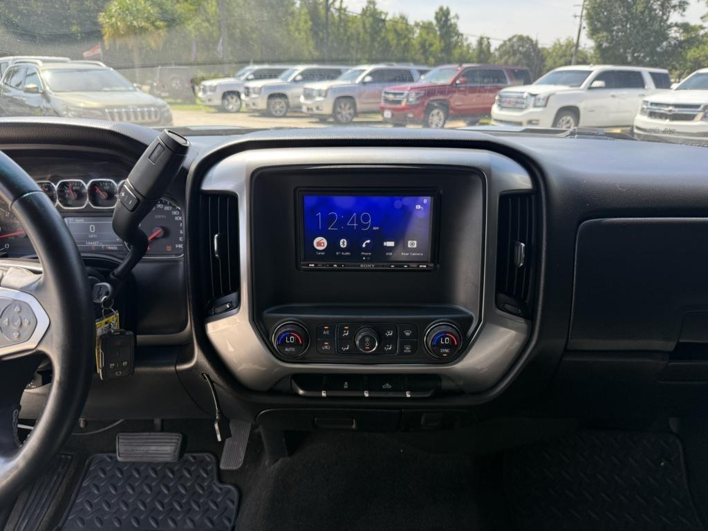 Chevrolet Silverado 1500 2WD Crew Cab 143.5" LT w/1LT 2017