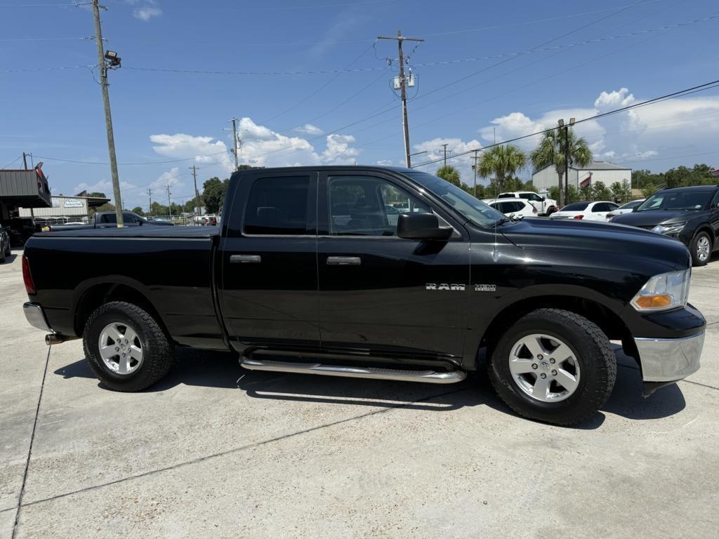 Dodge Ram 1500 2WD Quad Cab 140.5" SLT 2009