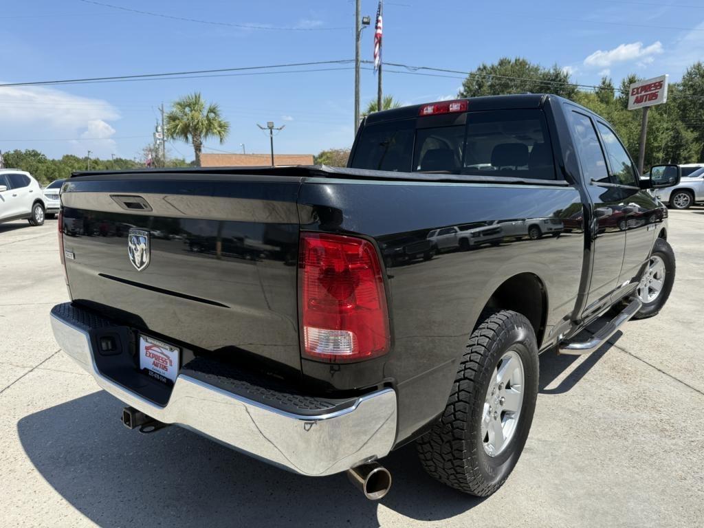 Dodge Ram 1500 2WD Quad Cab 140.5" SLT 2009