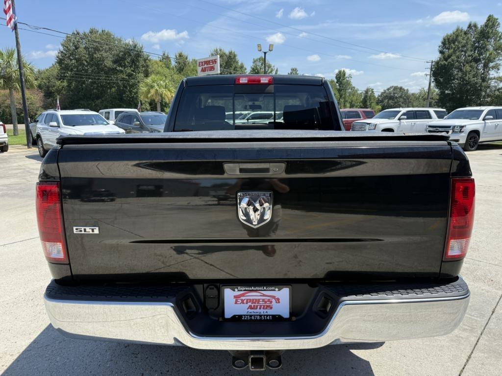 Dodge Ram 1500 2WD Quad Cab 140.5" SLT 2009