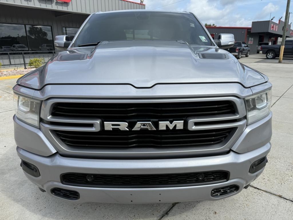 RAM 1500 Laramie 4x4 Crew Cab 5'7" Box 2020