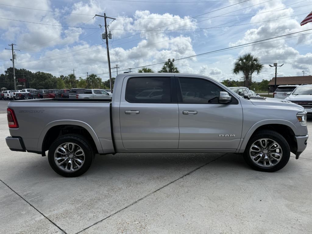 RAM 1500 Laramie 4x4 Crew Cab 5'7" Box 2020