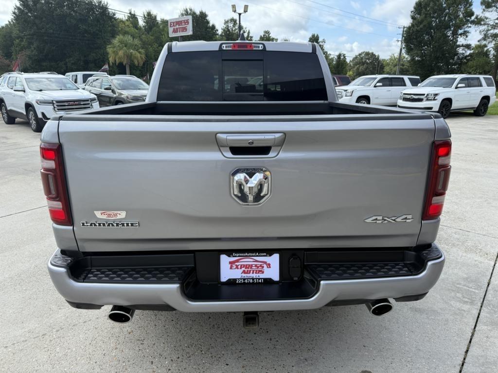 RAM 1500 Laramie 4x4 Crew Cab 5'7" Box 2020