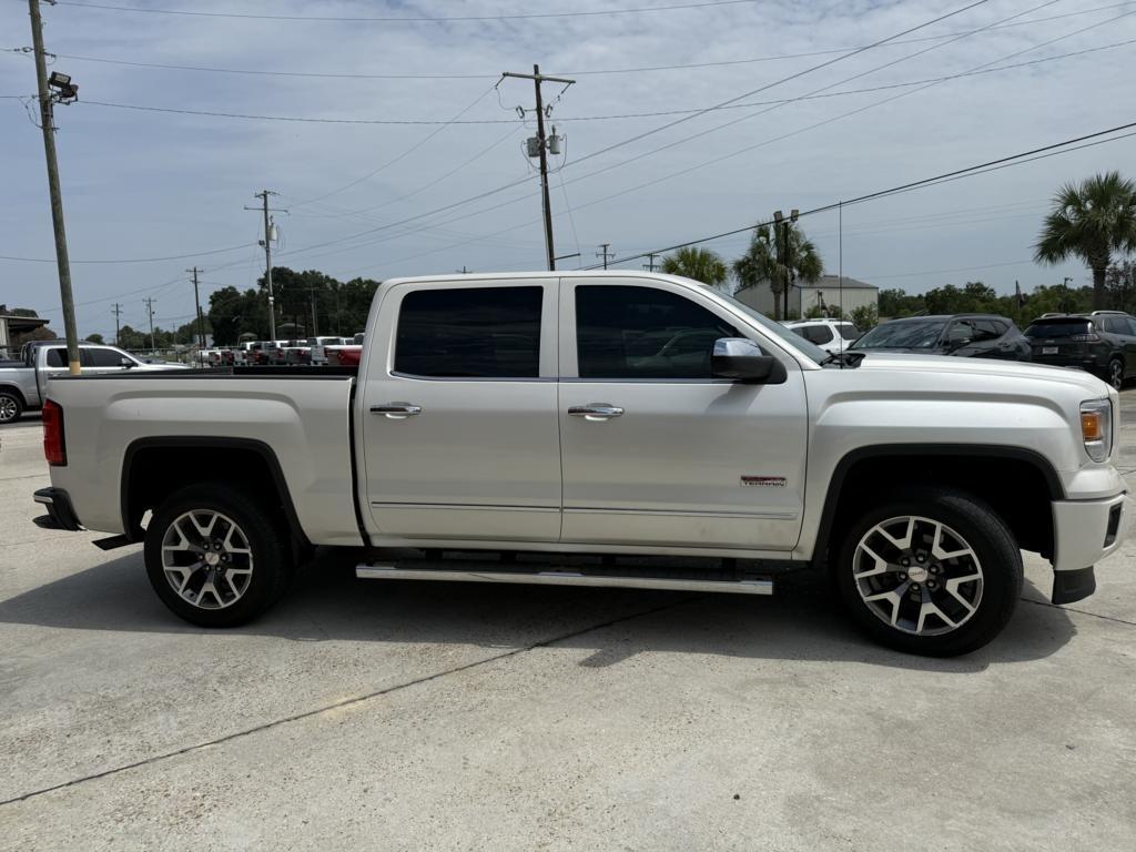 GMC Sierra 1500 4WD Crew Cab 143.5" SLT 2015