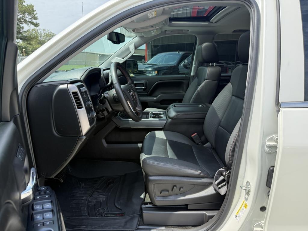 GMC Sierra 1500 4WD Crew Cab 143.5" SLT 2015