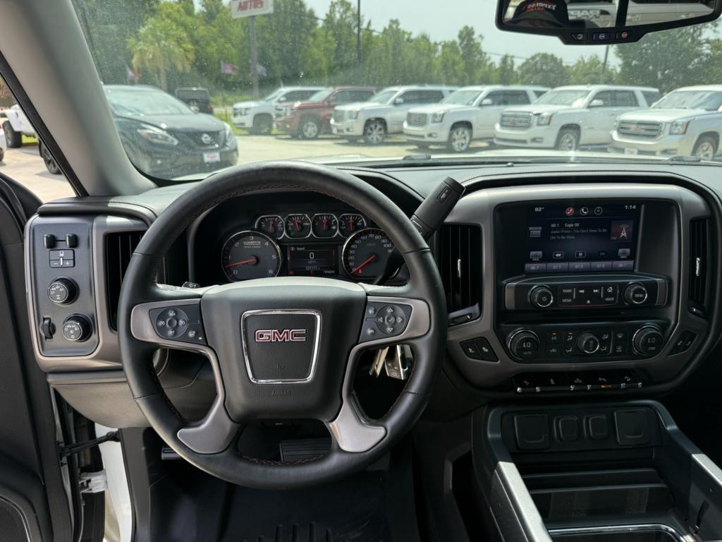 GMC Sierra 1500 4WD Crew Cab 143.5" SLT 2015