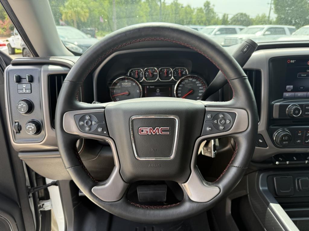GMC Sierra 1500 4WD Crew Cab 143.5" SLT 2015