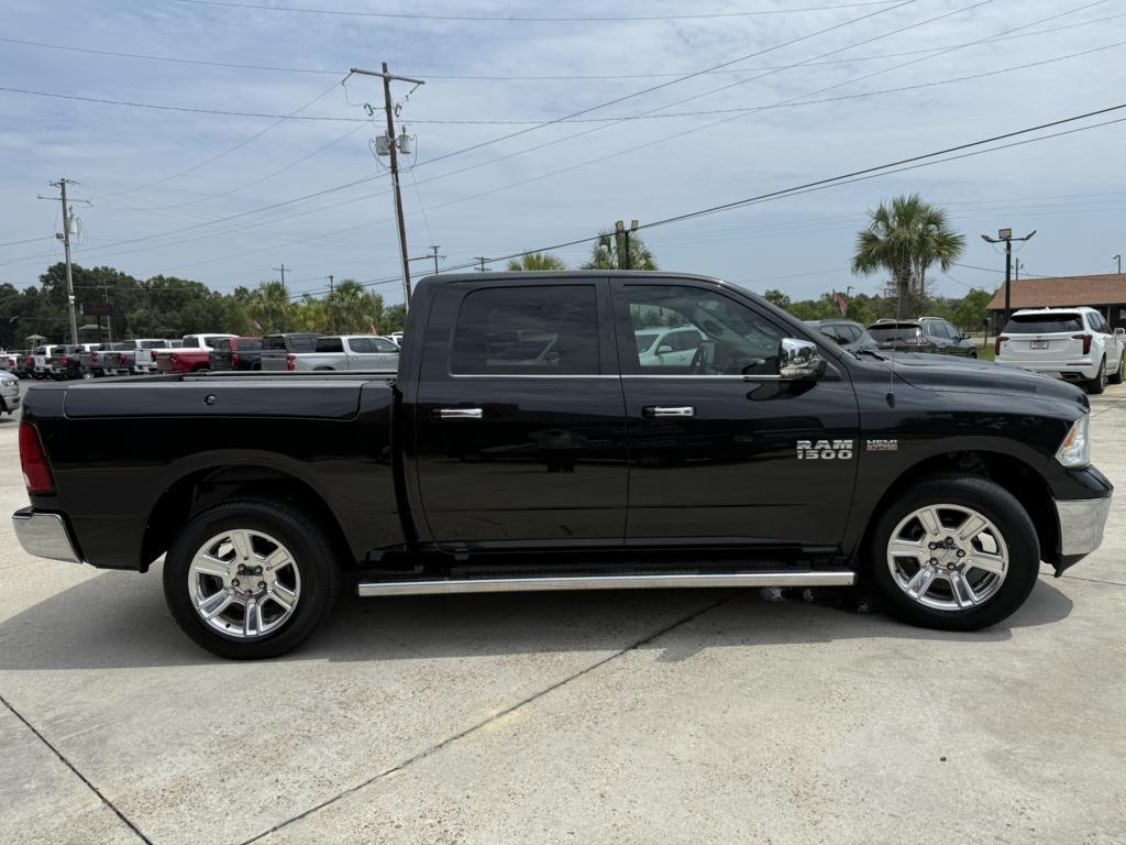 RAM 1500 Lone Star Silver 4x2 Crew Cab 5'7" Box 2018