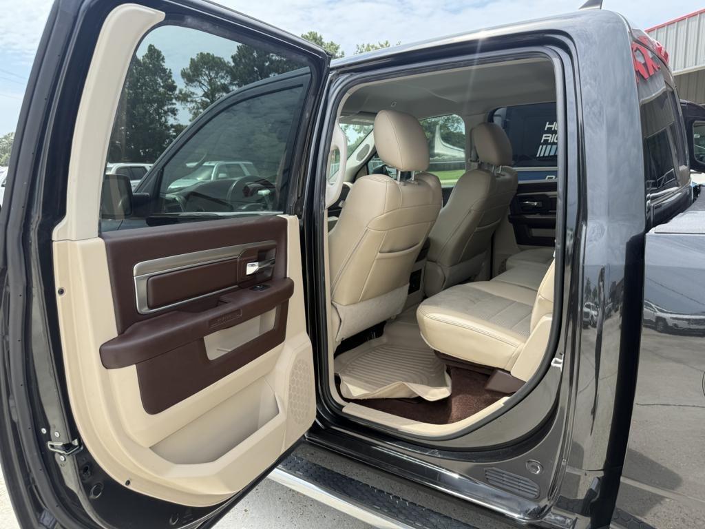RAM 1500 Lone Star Silver 4x2 Crew Cab 5'7" Box 2018