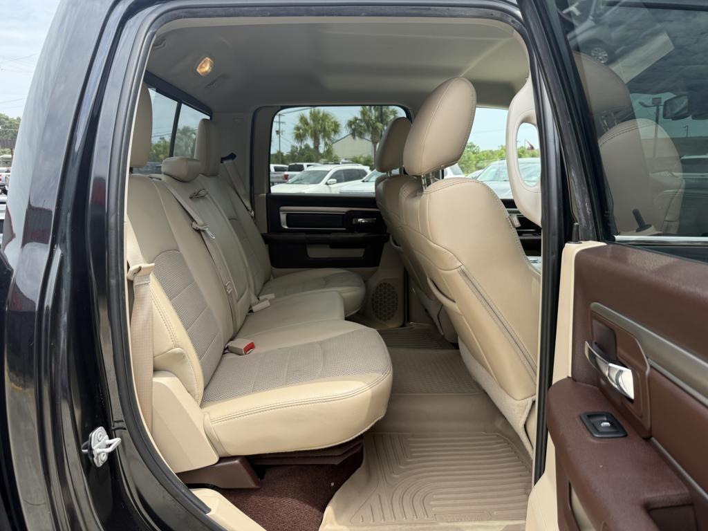 RAM 1500 Lone Star Silver 4x2 Crew Cab 5'7" Box 2018