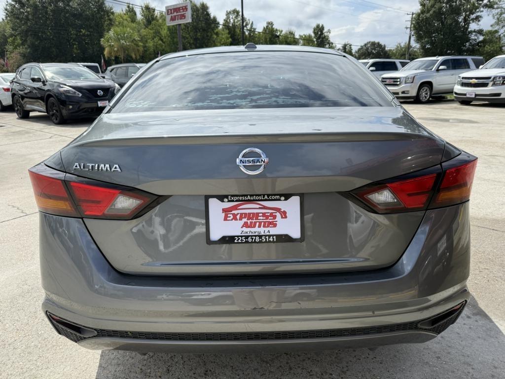 Nissan Altima 2.5 S Sedan 2020