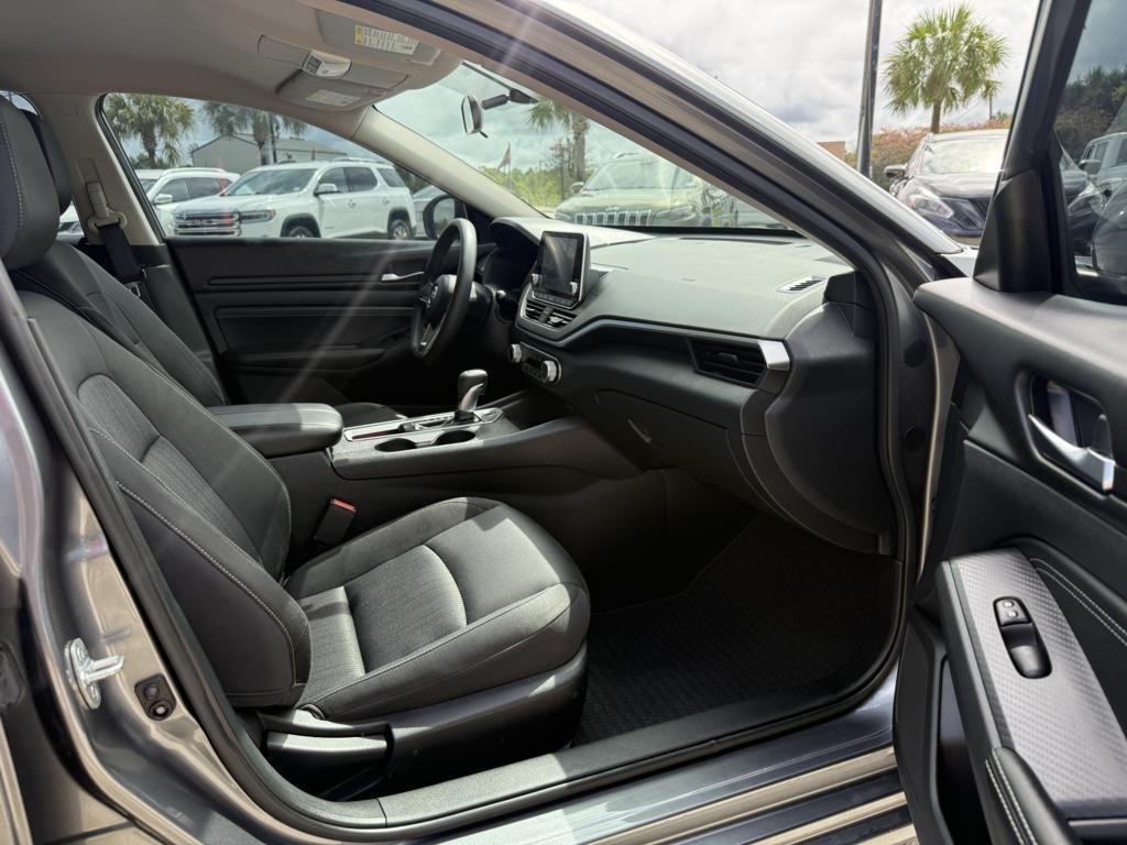 Nissan Altima 2.5 S Sedan 2020