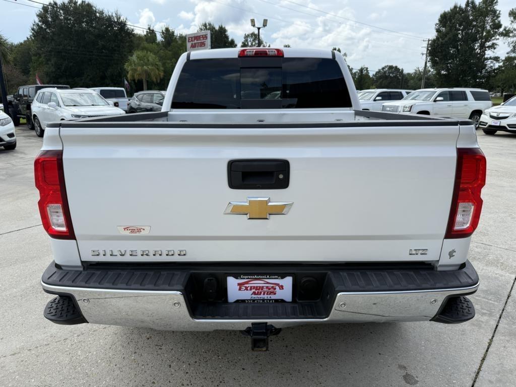 Chevrolet Silverado 1500 4WD Crew Cab 143.5" LTZ w/1LZ 2017