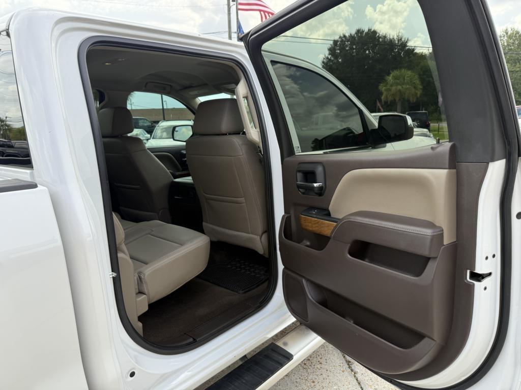 Chevrolet Silverado 1500 4WD Crew Cab 143.5" LTZ w/1LZ 2017