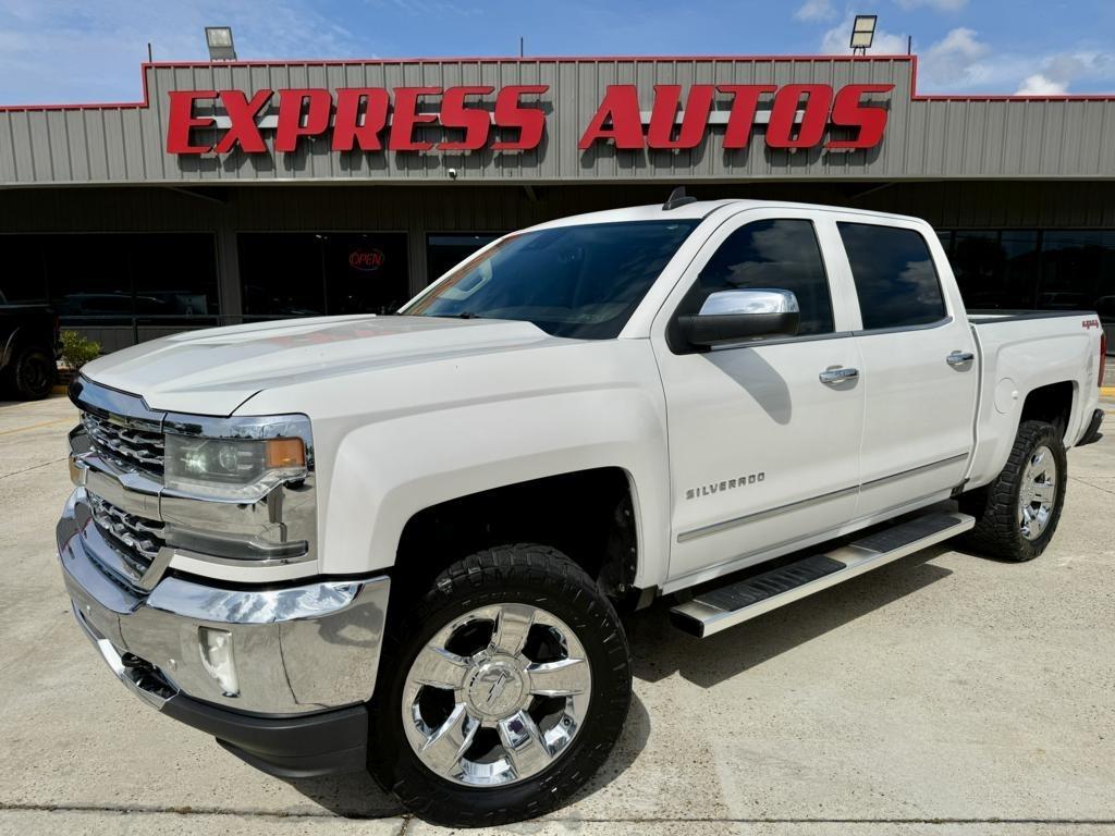 2017 Chevrolet Silverado 1500 4WD Crew Cab 143.5" LTZ w/1LZ