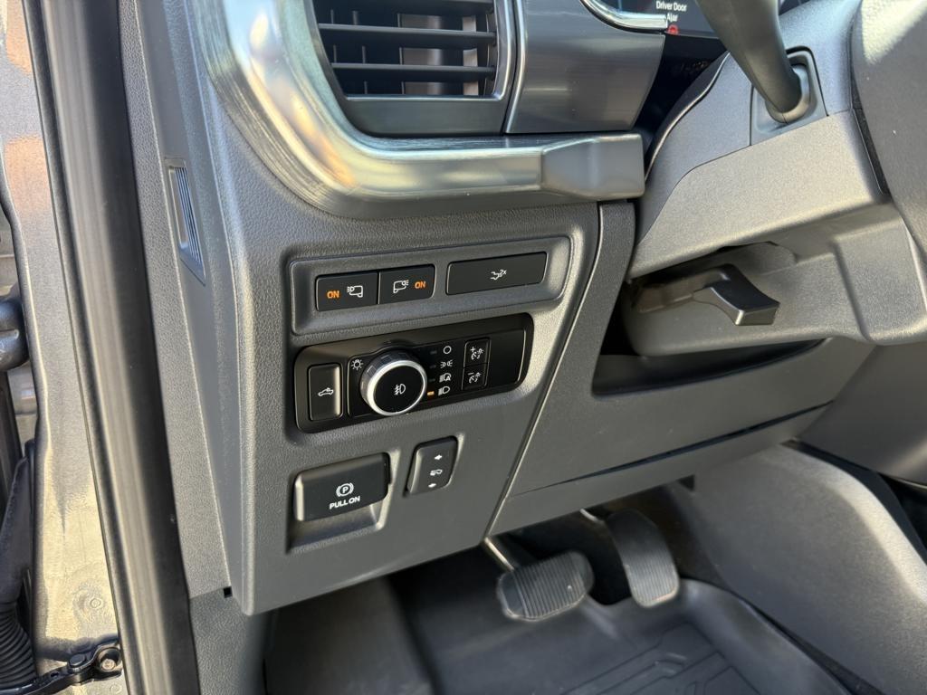 Ford F-150 King Ranch 4WD SuperCrew 5.5' Box 2023