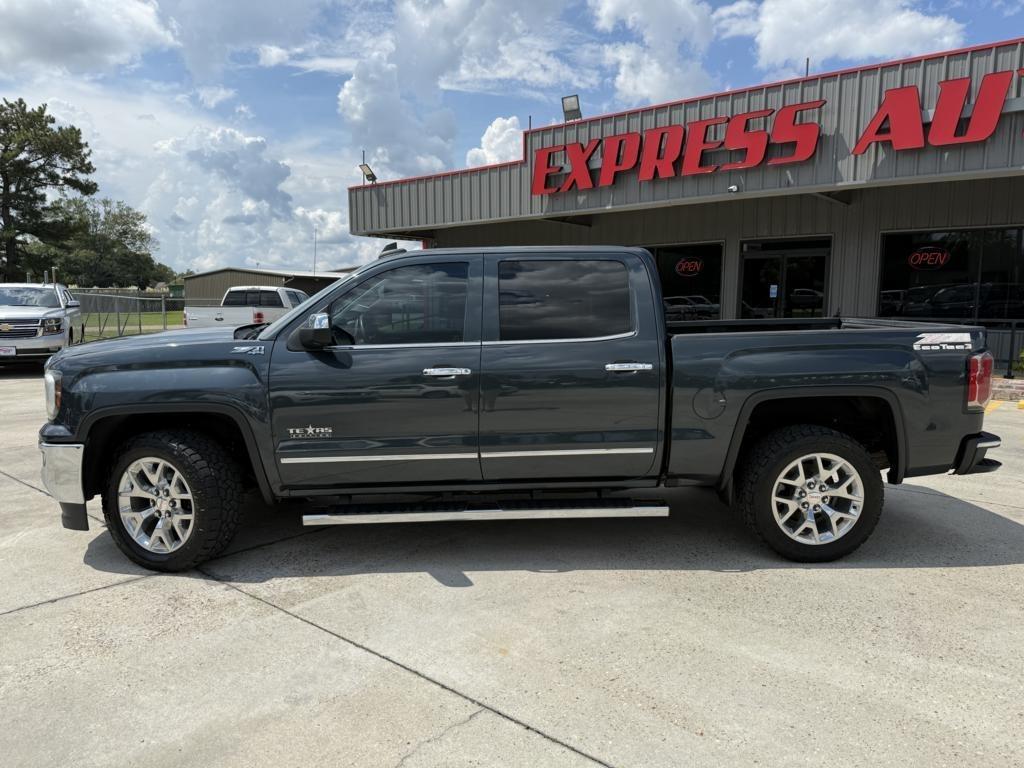 GMC Sierra 1500 4WD Crew Cab 143.5" SLT 2017