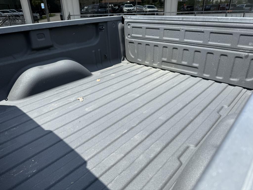 GMC Sierra 1500 4WD Crew Cab 143.5" SLT 2017