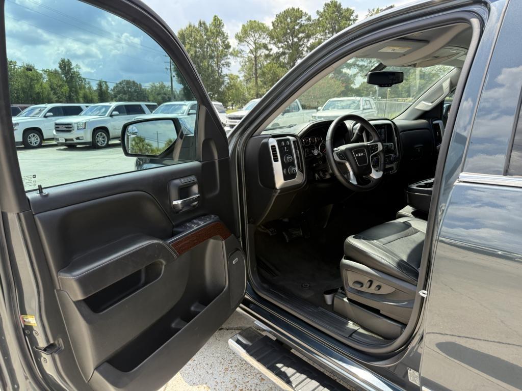 GMC Sierra 1500 4WD Crew Cab 143.5" SLT 2017