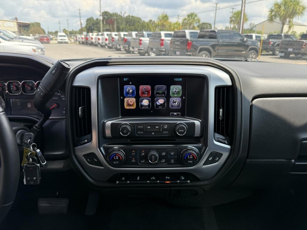 GMC Sierra 1500 4WD Crew Cab 143.5" SLT 2017