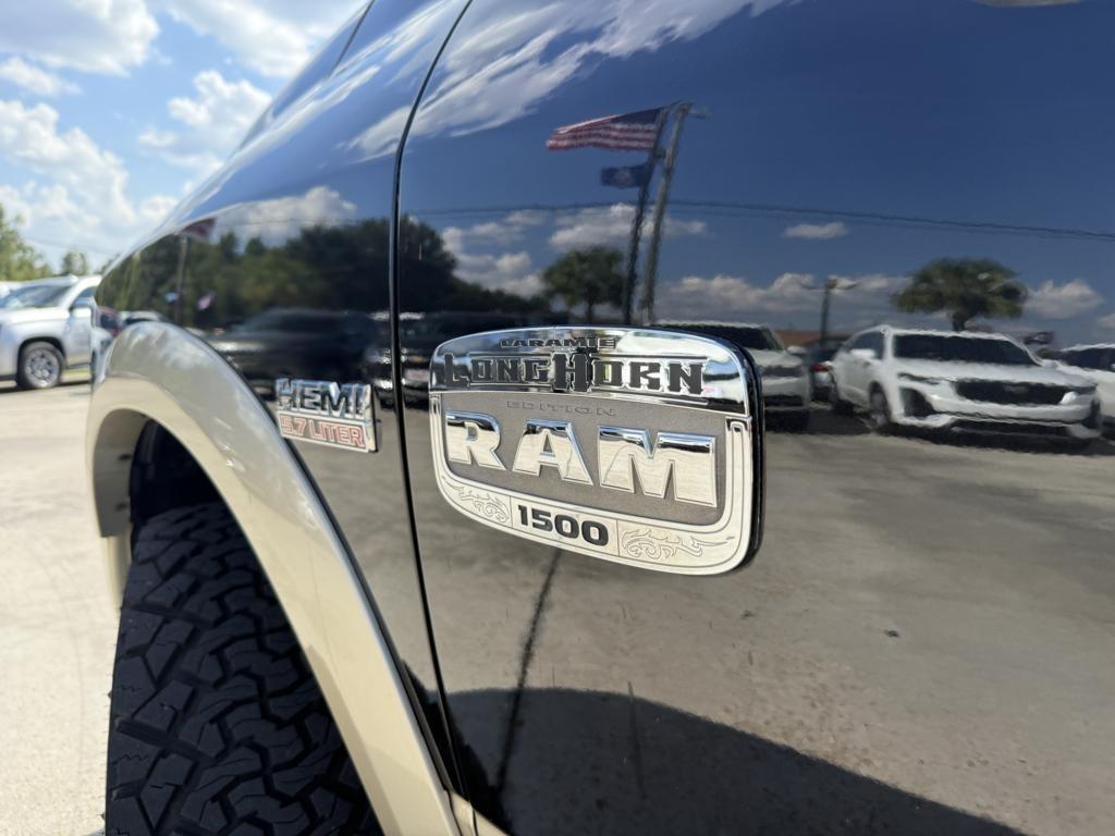 RAM 1500 4WD Crew Cab 140.5" Longhorn 2016