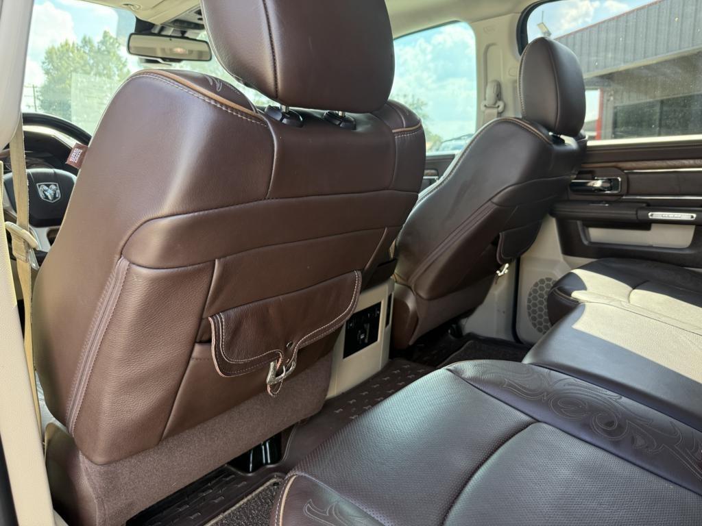 RAM 1500 4WD Crew Cab 140.5" Longhorn 2016