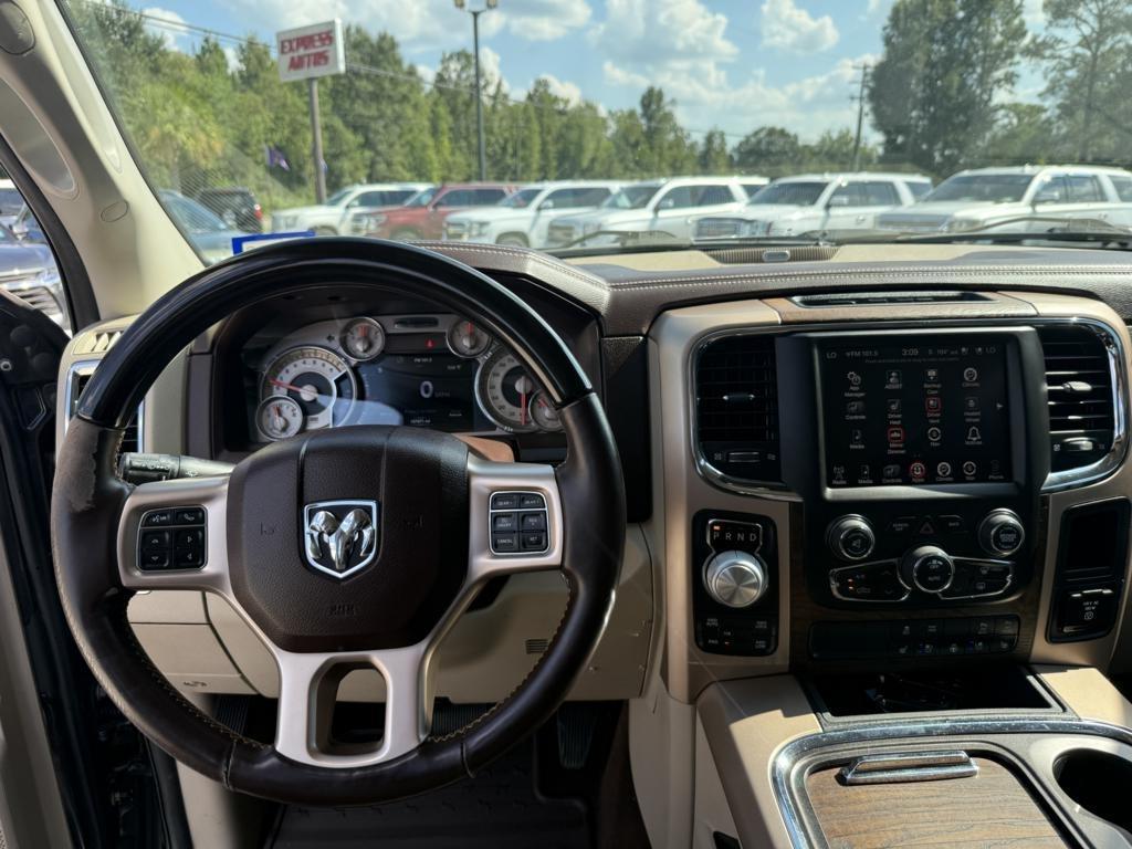 RAM 1500 4WD Crew Cab 140.5" Longhorn 2016