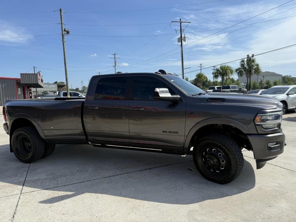 RAM 3500 Laramie 4x4 Crew Cab 8' Box 2020