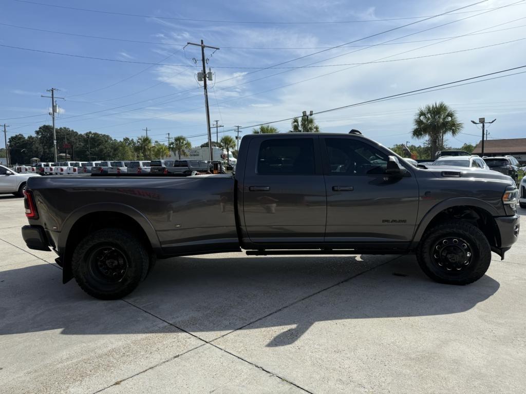 RAM 3500 Laramie 4x4 Crew Cab 8' Box 2020