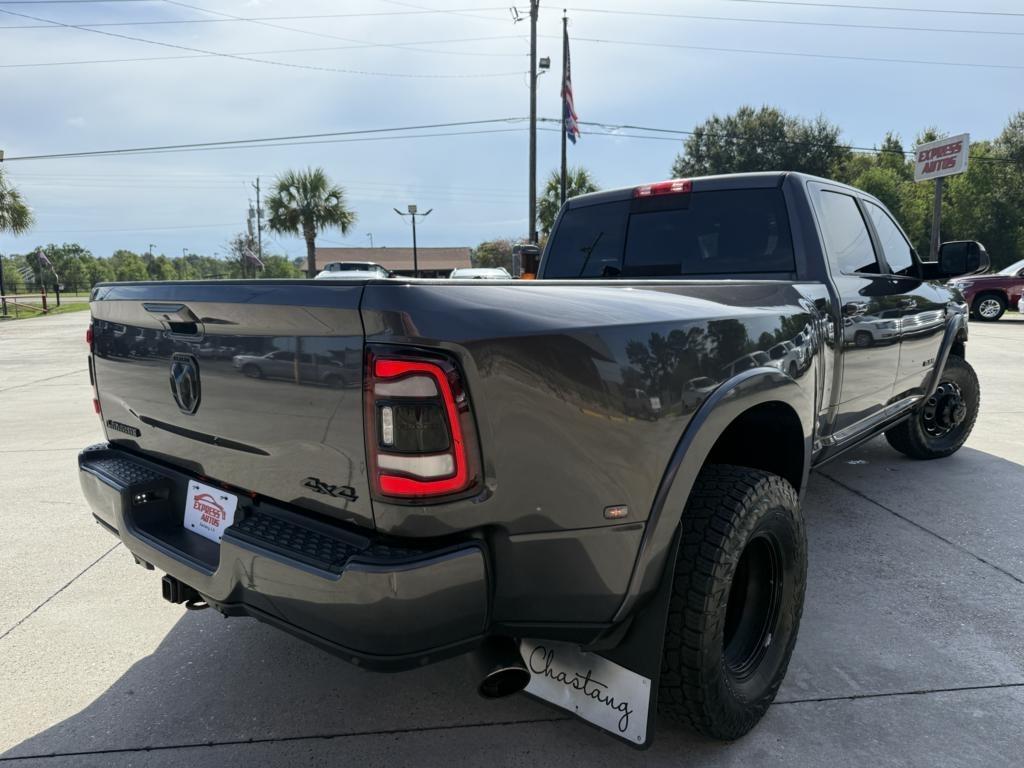 RAM 3500 Laramie 4x4 Crew Cab 8' Box 2020