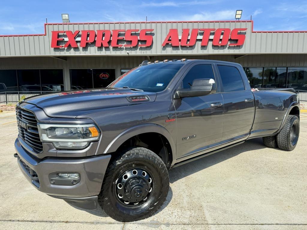 RAM 3500 Laramie 4x4 Crew Cab 8' Box 2020