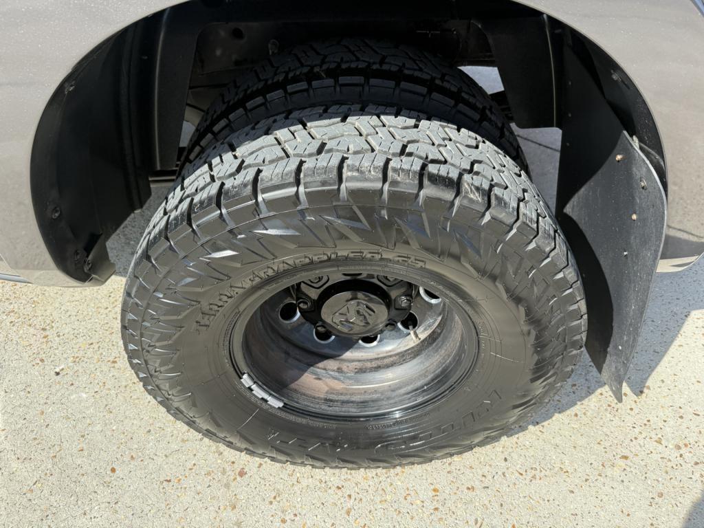 RAM 3500 Laramie 4x4 Crew Cab 8' Box 2020