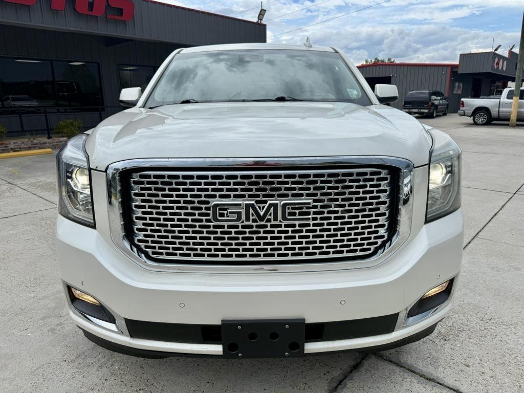 GMC Yukon XL 2WD 4dr Denali 2015
