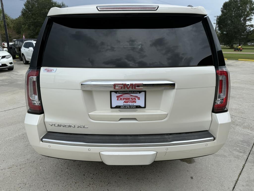 GMC Yukon XL 2WD 4dr Denali 2015