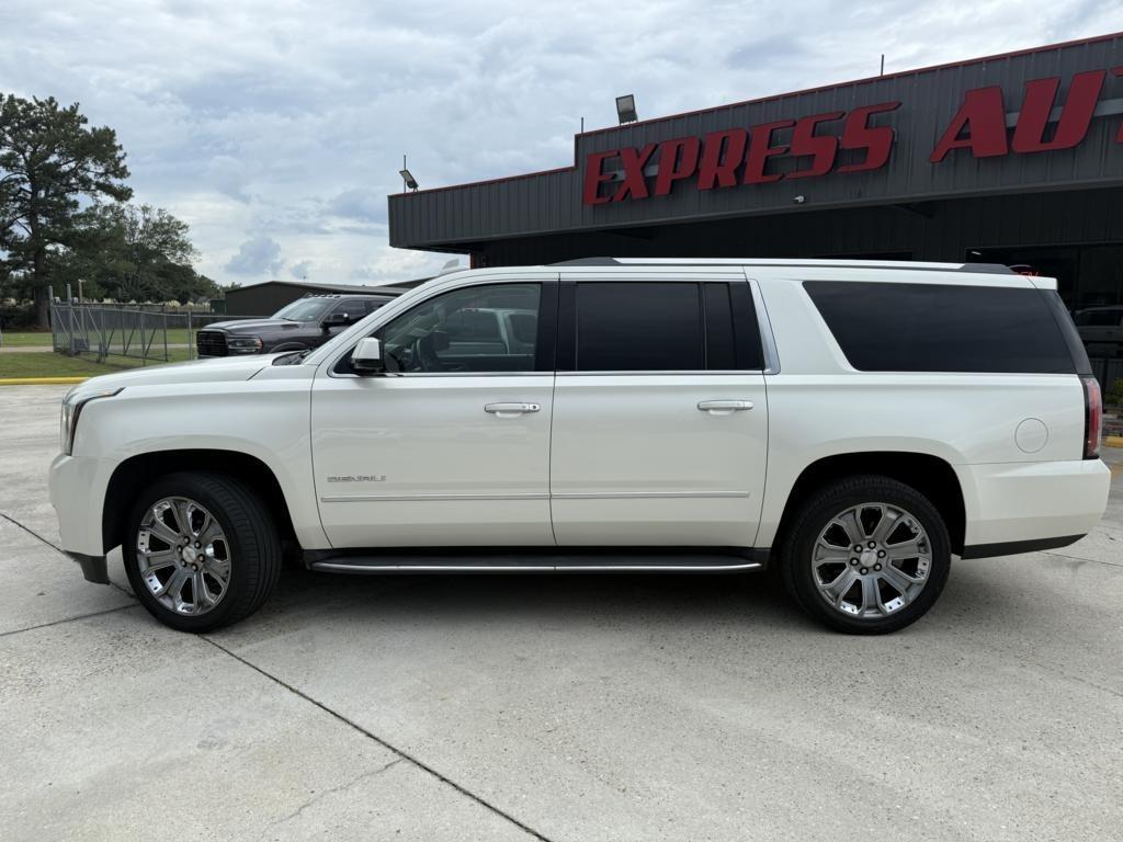 GMC Yukon XL 2WD 4dr Denali 2015