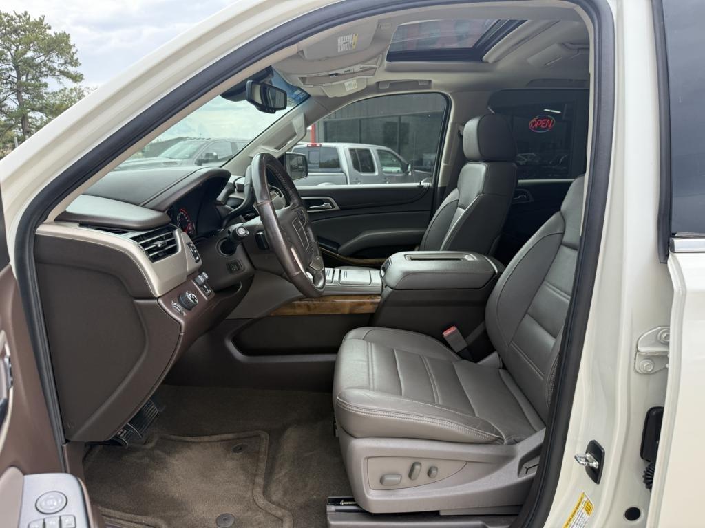 GMC Yukon XL 2WD 4dr Denali 2015