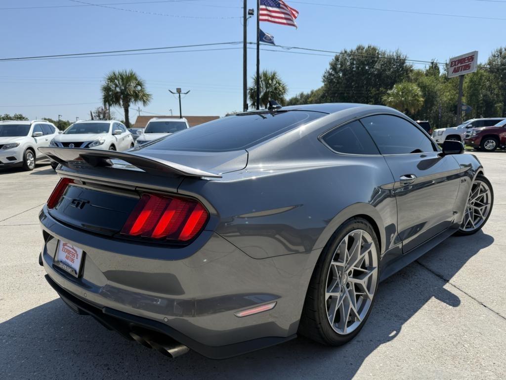 Ford Mustang GT Fastback 2021