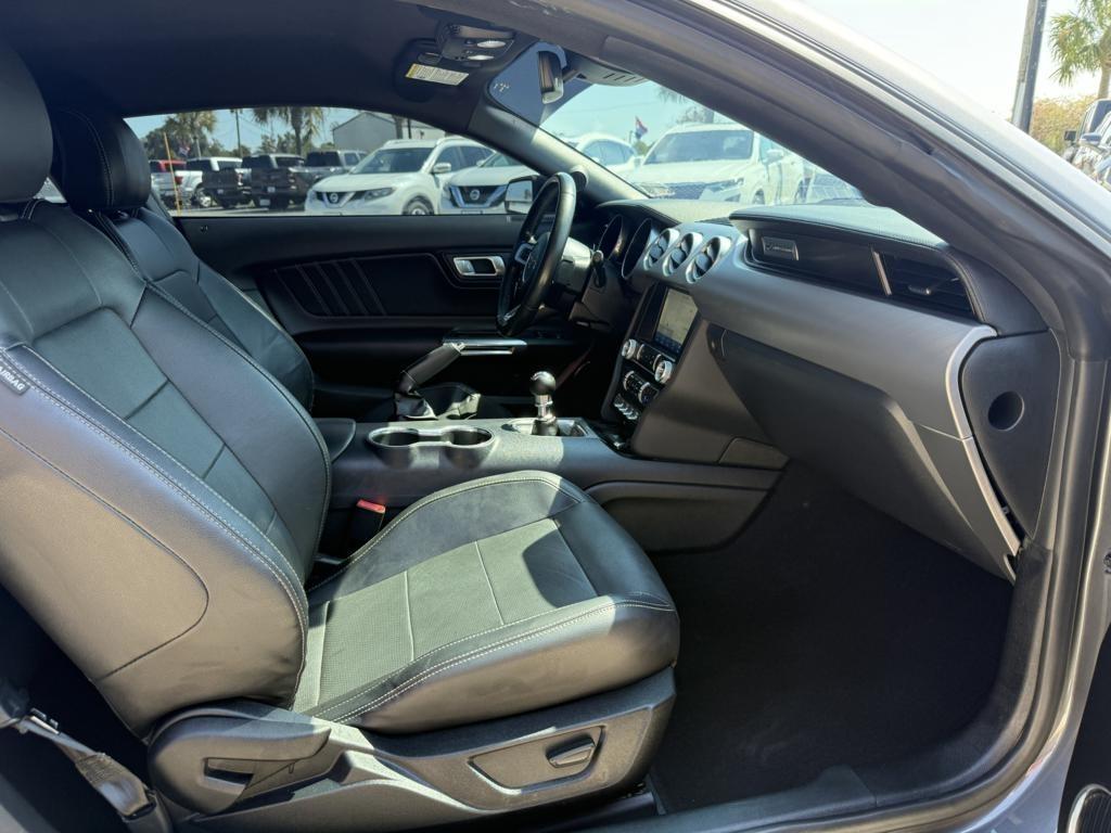 Ford Mustang GT Fastback 2021