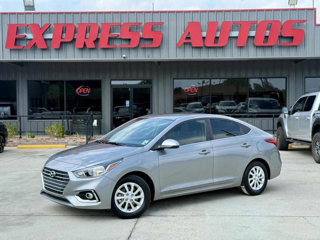 Hyundai Accent SEL Sedan IVT 2022