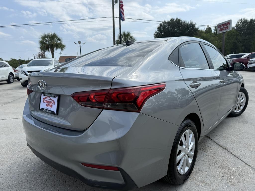 Hyundai Accent SEL Sedan IVT 2022