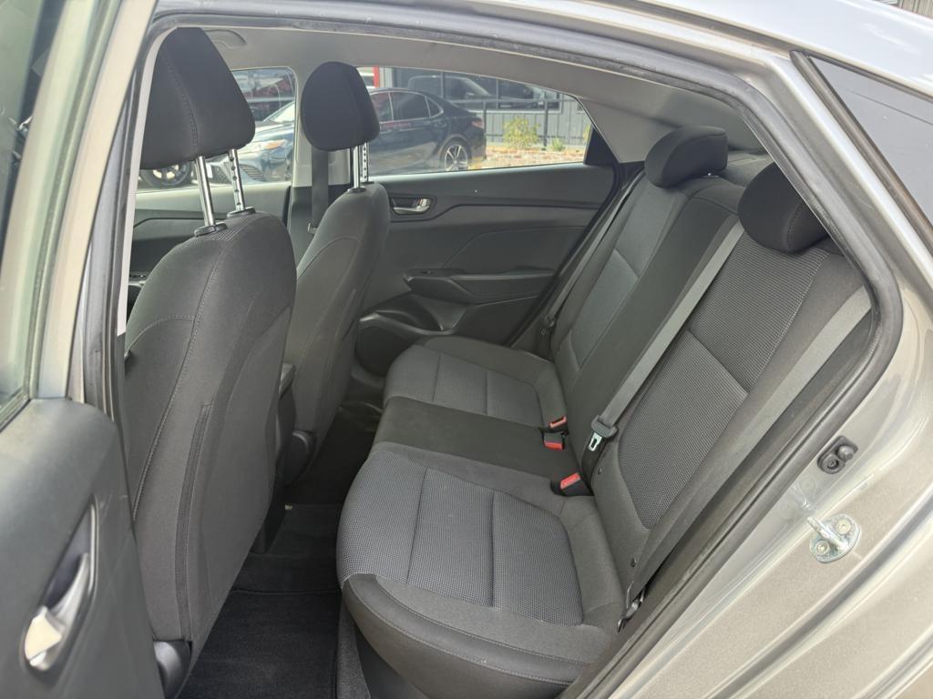 Hyundai Accent SEL Sedan IVT 2022