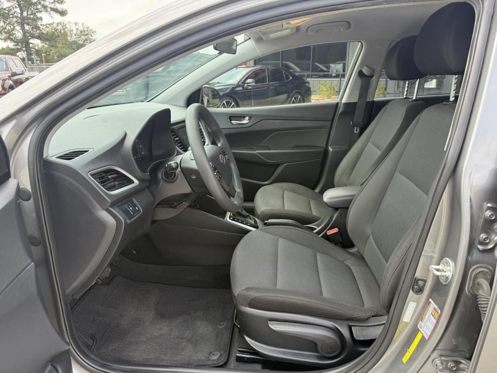 Hyundai Accent SEL Sedan IVT 2022