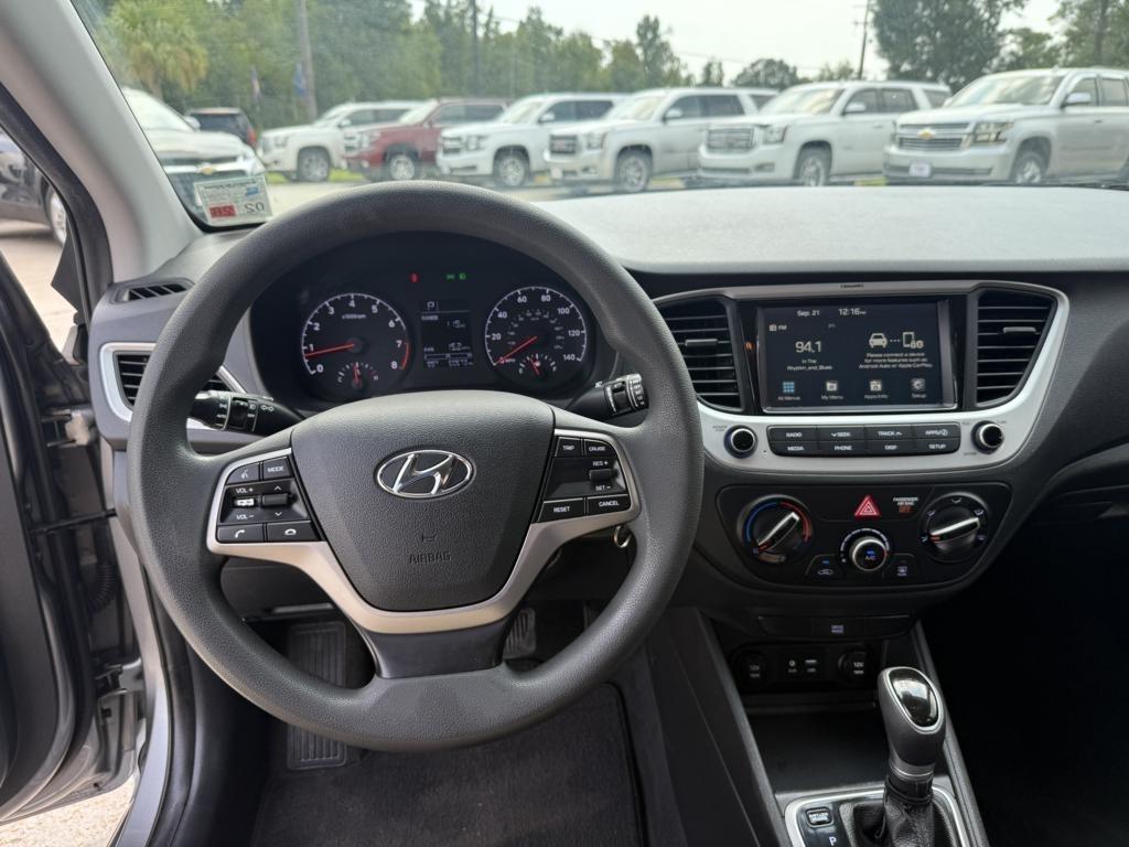 Hyundai Accent SEL Sedan IVT 2022