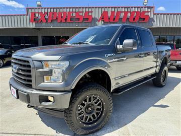 2017 Ford F-150 Platinum 4WD SuperCrew 5.5' Box