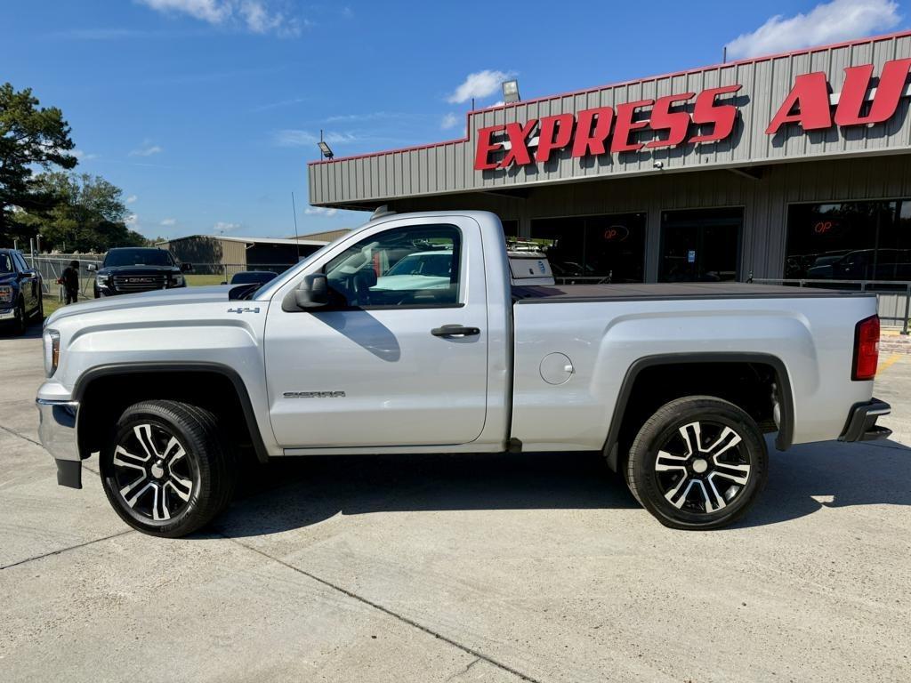 GMC Sierra 1500 4WD Reg Cab 119.0" 2018