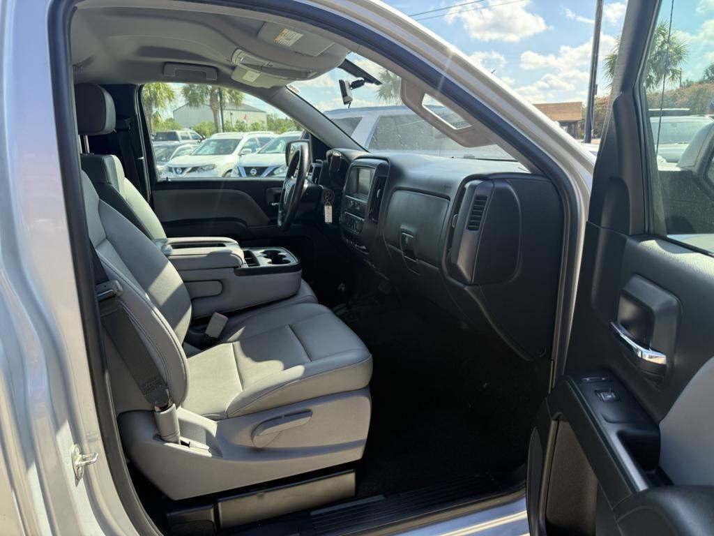 GMC Sierra 1500 4WD Reg Cab 119.0" 2018