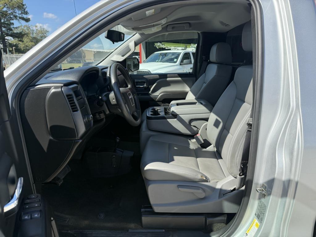 GMC Sierra 1500 4WD Reg Cab 119.0" 2018