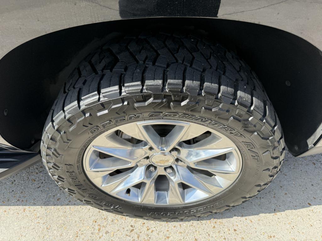Chevrolet Tahoe 4WD 4dr Premier 2021